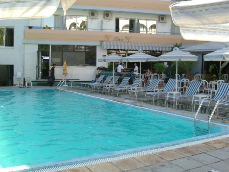 Szálloda San Remo Lárnaka